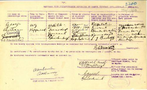 GROUP MEDAL SET ISSUED TO KORPL G .C DAVIDTZ - BOER WAR TO WW2 WITH COPIES OF ORIGINAL DOCUMENTATION