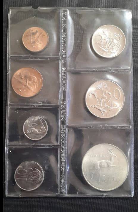 1968 - SA UNCIRCULATED COIN SET - AFRIKAANS - WITH SILVER R1 - AS PER IMAGES