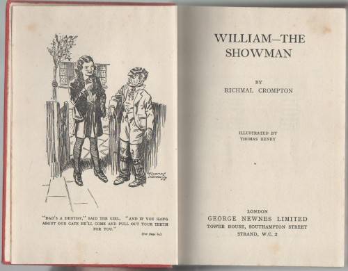 WILLIAM, THE SHOWMAN - RICHMAL CROMPTON (REPRINT 1944)