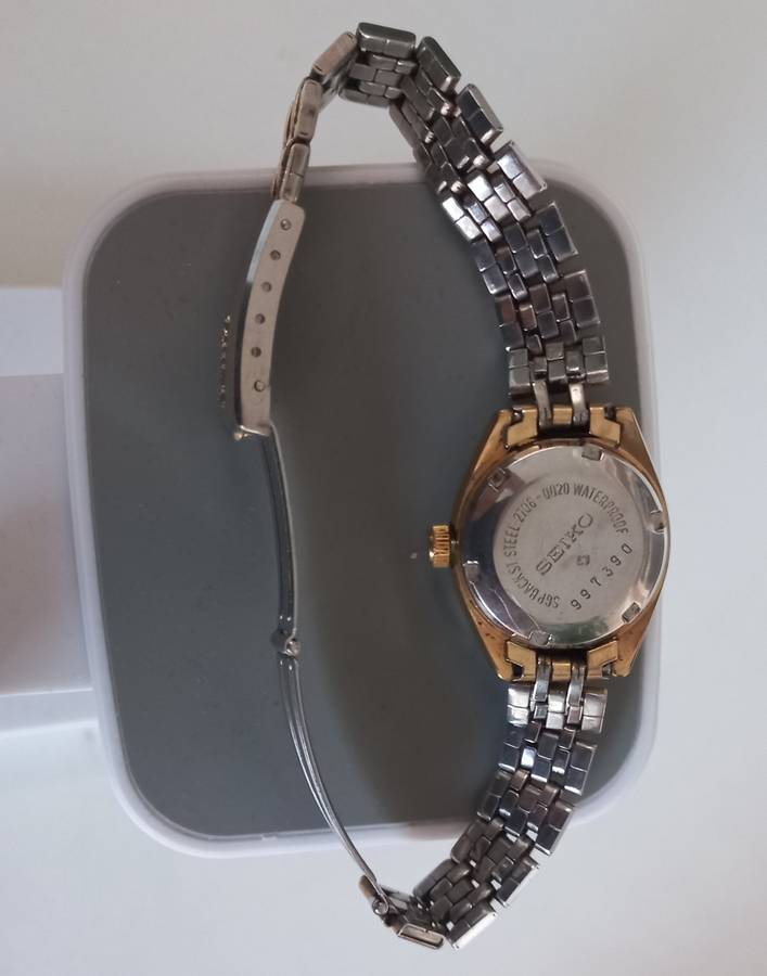 Vintage 1979 Ladies Seiko Automatic Watch Gold Plated !!