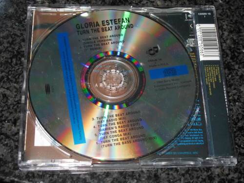 GLORIA ESTEFAN TURN THE BEAT AROUND CDSIN16 S.A PRESS NEAR MINT MAXI SINGLE AFRICAN MUSIC NERDS