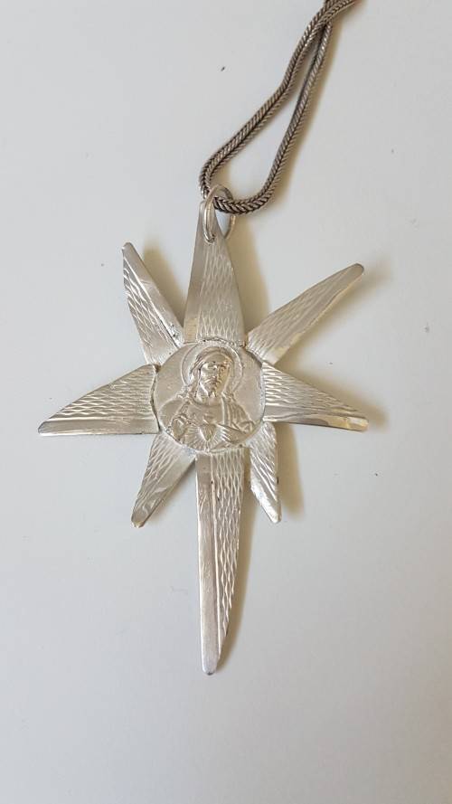 Jesus Abstract Starburst Pendant. Sterling Silver. Artisan made, one of a kind. Detail.12.1 grammes.
