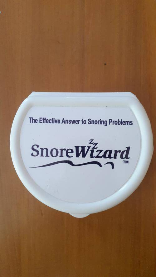 NEW SnoreWizard. Brand new sealed mouthpiece. Effective answer to snoring problems, teeth grinding.