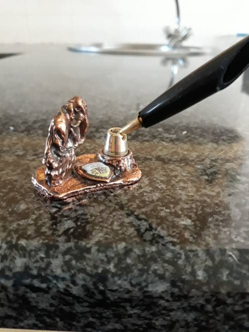 ##Kruger national park bronzed elephant with Schneider K100 ballpoint pen##