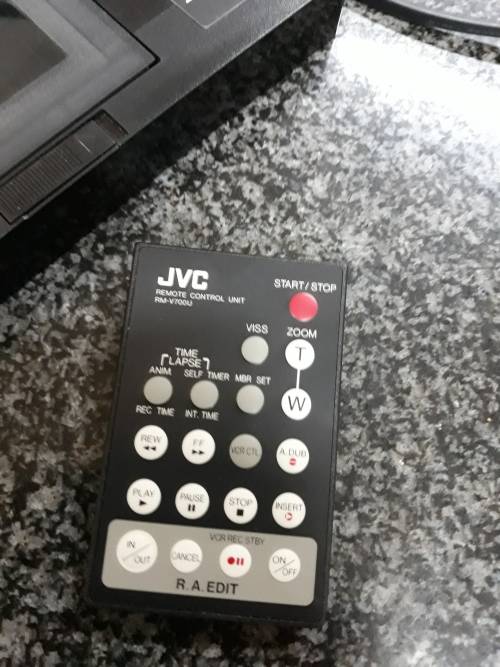 ##Vintage JVC VHS with neat Pullman bag##