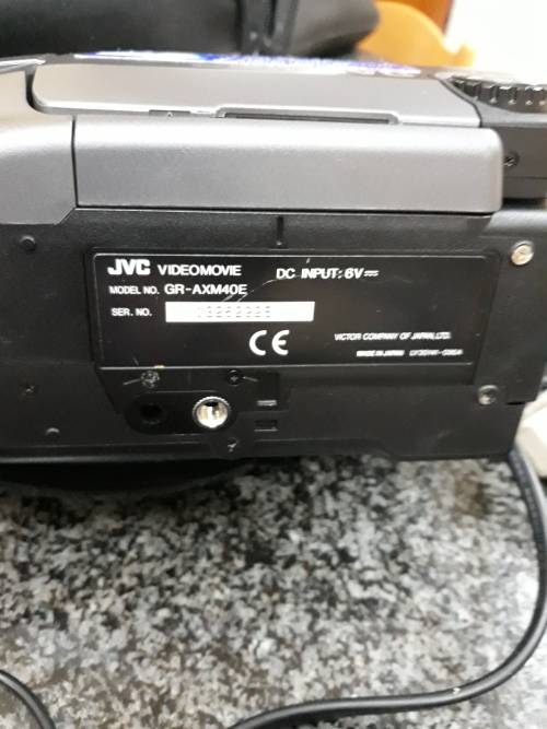 ##Vintage JVC VHS with neat Pullman bag##