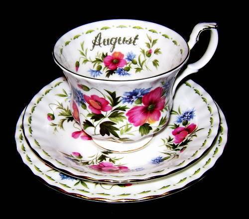 Royal Albert ( Flowers of The Month ) Mint Trio - AUGUST
