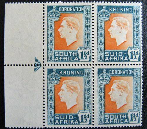 1937 Coronation 1 1/2d mouse and moles on neck flaw.