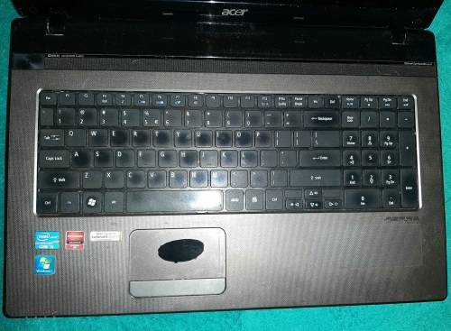 Acer Aspire 7750G 17. 3" Laptop i5 2GB Duel HDD bay
