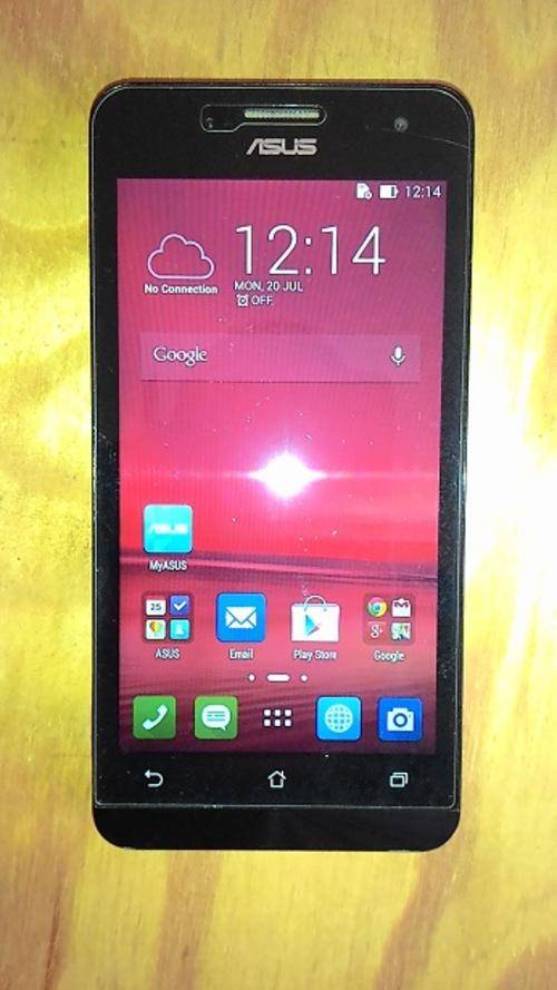 Fantastic ASUS 5 Android FREE POSTAGE (SA)