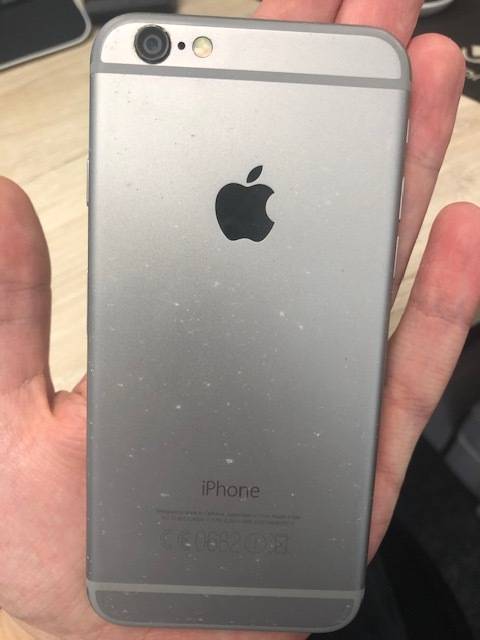 Apple iPhone 6 - 64gb, Space Grey, Good Condition, Bargain