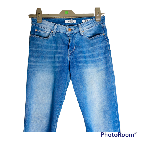 Guess skinny jeans Size: 8/32
