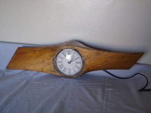 PROPELLER CLOCK. MODEL 76RM44