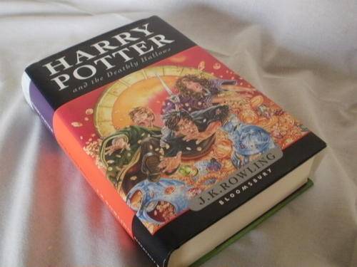 HARRY POTTER AND THE DEATHLY HALLOWS