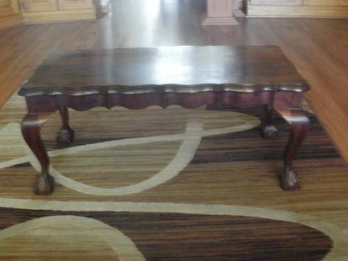 SMALL BALL & CLAW TABLE