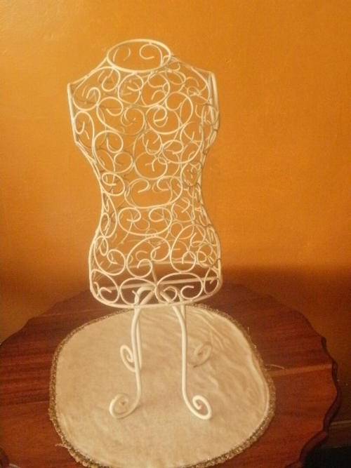WIRED BODY FOR YOUR JEWELLERY