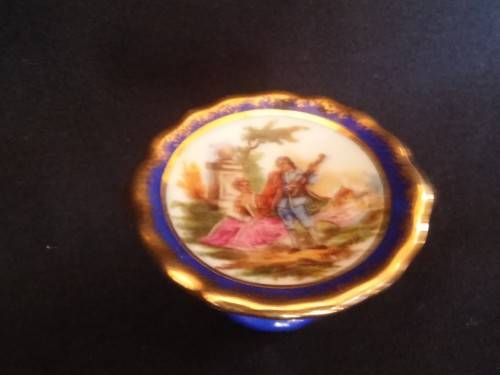 MINIATURE LIMOGES TAZZA