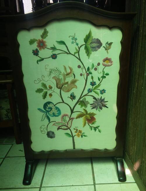 LARGE FIRE SCREEN