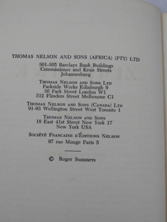 Book: Zimbabwe  A Rhodesian Mystery by Roger Summers dd 1963