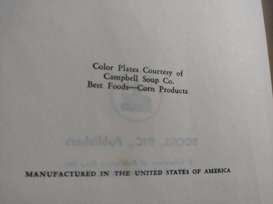 Book: The Lily Wallace New American Cook Book - 1965