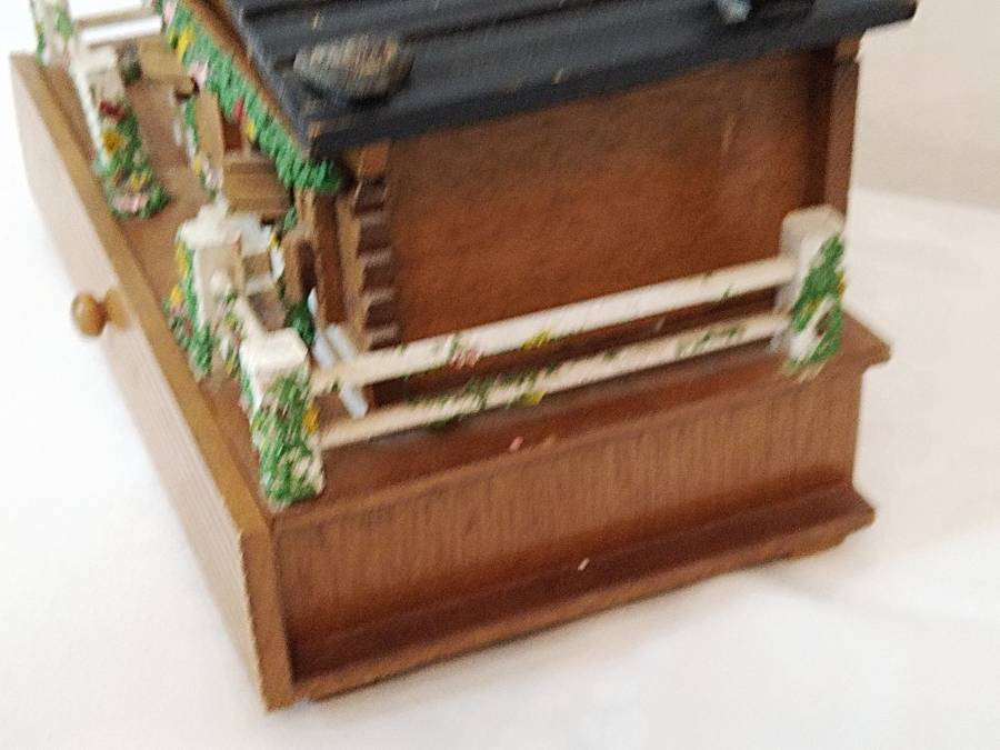 Reuge Swiss Music Jewelry Box