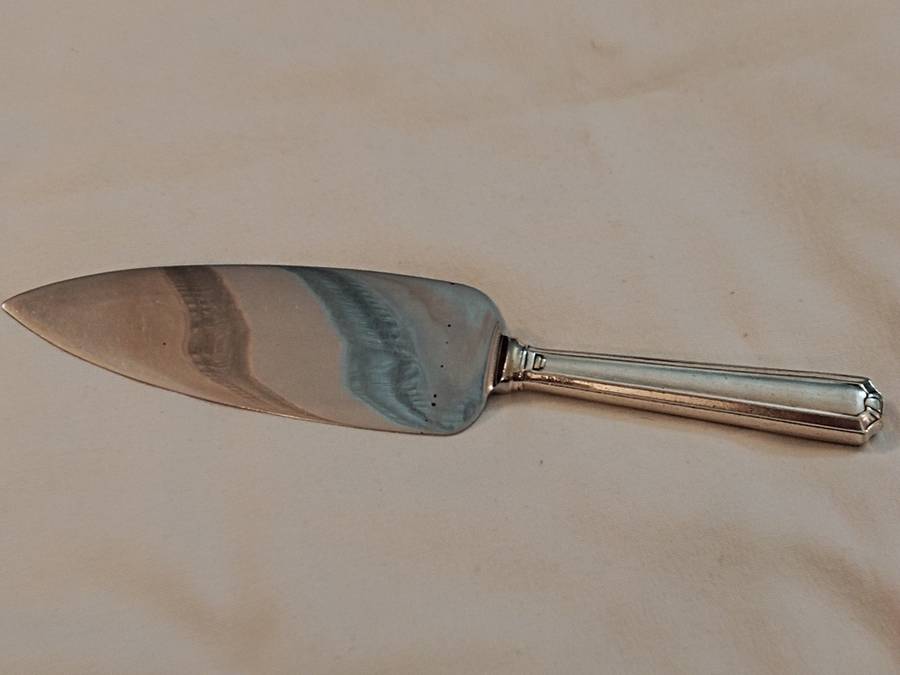 Art Deco Cooper Brothers, Rustless steel Sheffield Cake/pie lifter