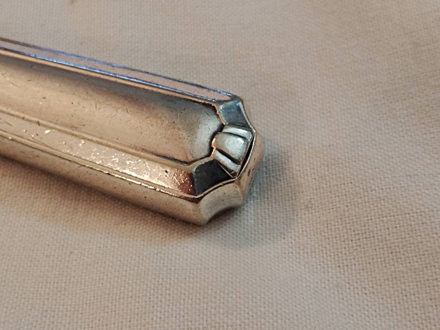 Art Deco Cooper Brothers, Rustless steel Sheffield Cake/pie lifter