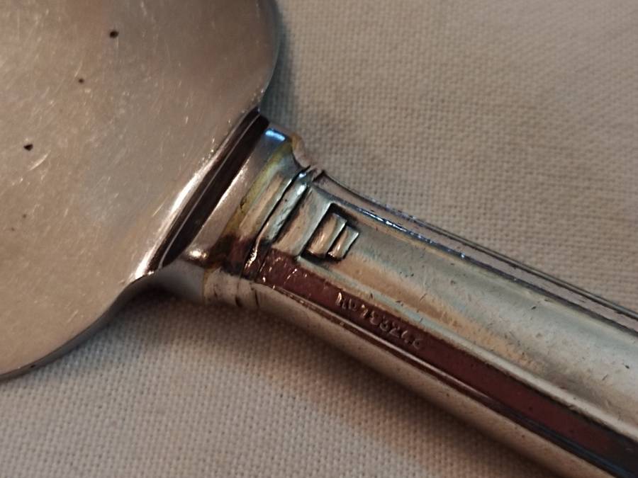 Art Deco Cooper Brothers, Rustless steel Sheffield Cake/pie lifter