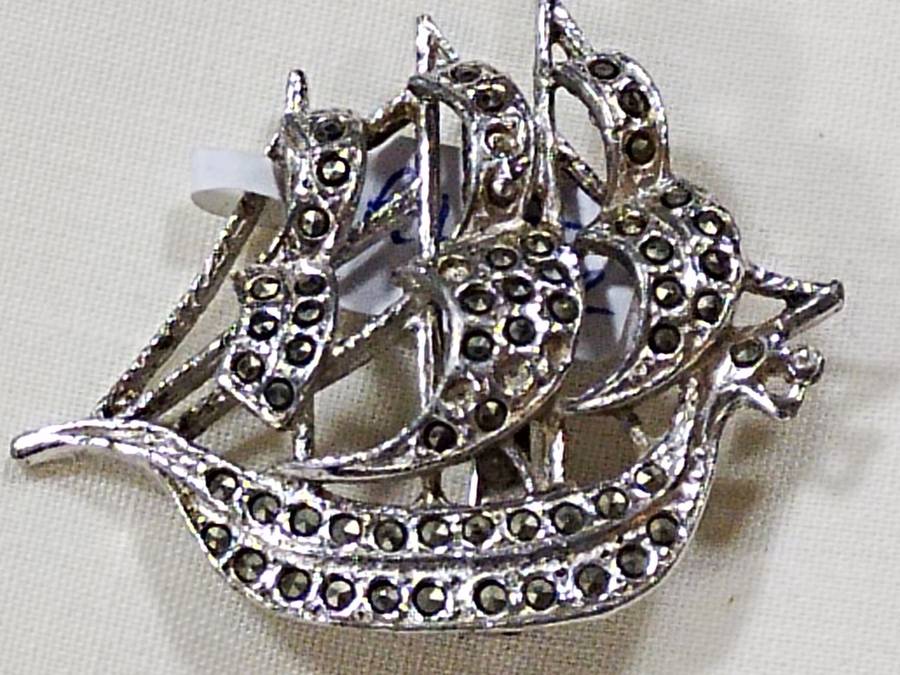 Marcasite paste brooch