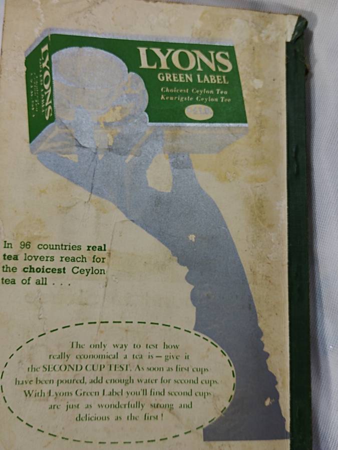 Book: Silver Jubilee recipe book. Re Issued 1959