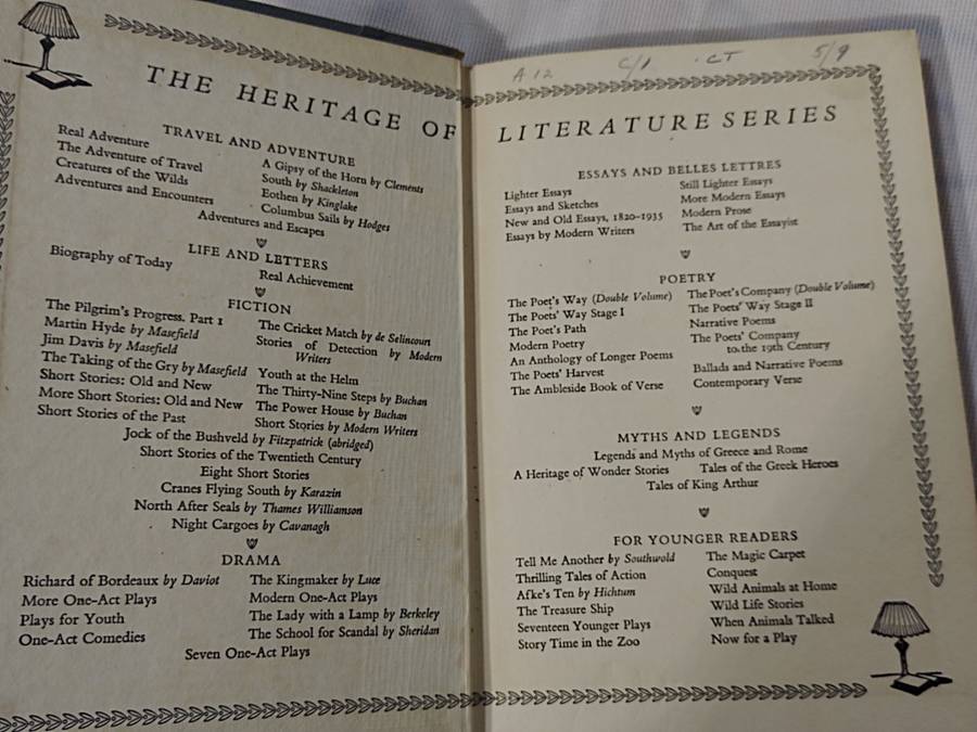 Book: The taking of the Gry by John Masefield.