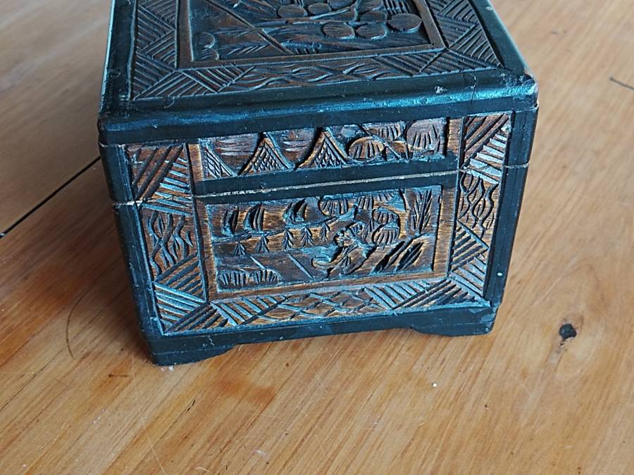 Oriental Wooden Jewelry box