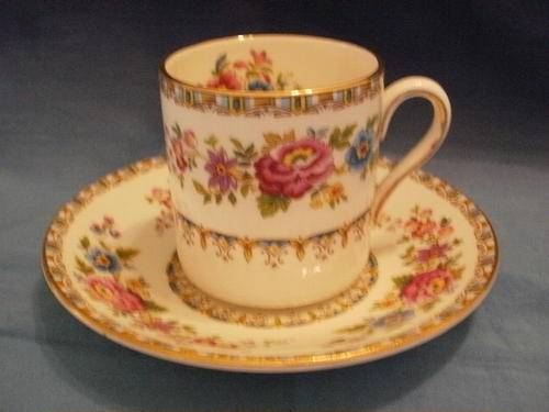 DUO = ROYAL CRAFTON, FINE BONE CHINA, MALVERN