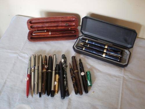 JOBLOT OF PENS
