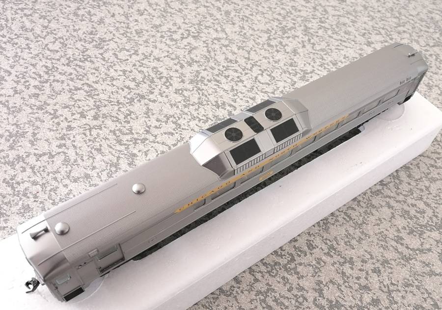 HO Budd RDC locomotive