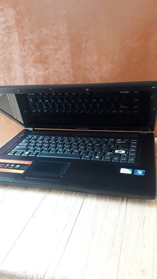 Samsung NP R519 Laptop