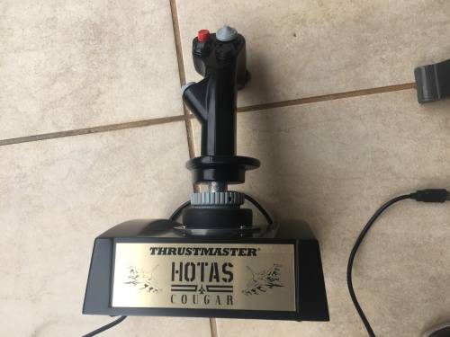 Thrustmaster Hotas Couger PC Flight Set.