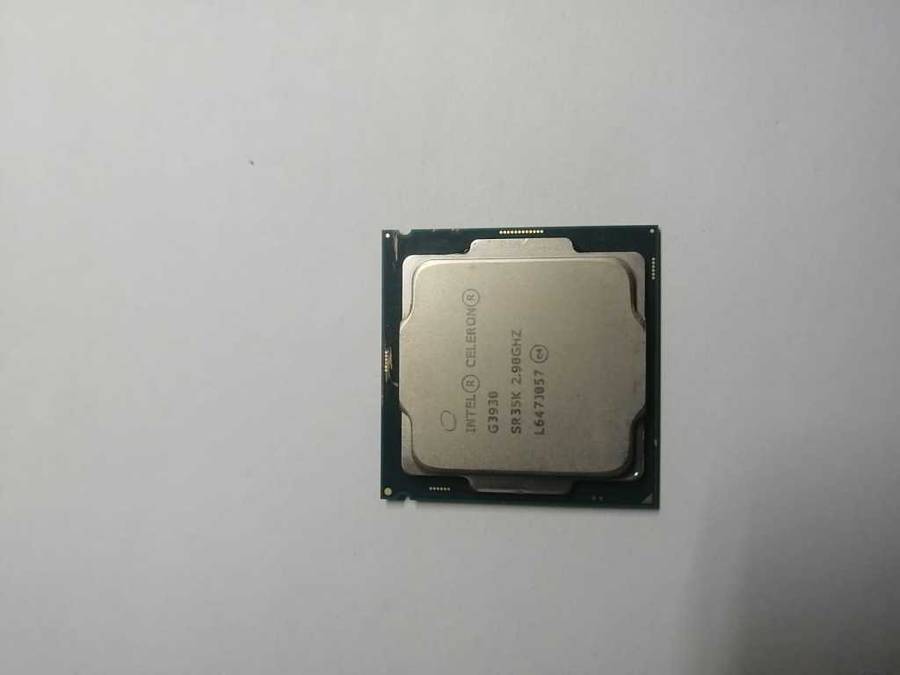 Intel Celeron G3930 Kaby Lake Dual-Core 2.9 GHz LGA 1151 Desktop Processor