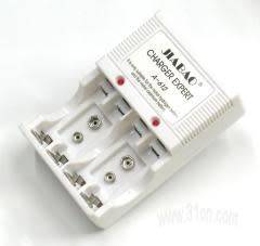 Digital Power Charger For AA, AAA , 9V Batteries With Batteries AA