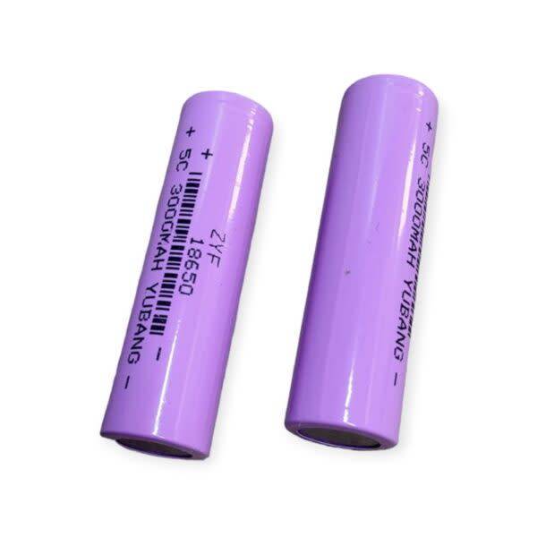 2 Batteries 3000mah Rechargeable 18650