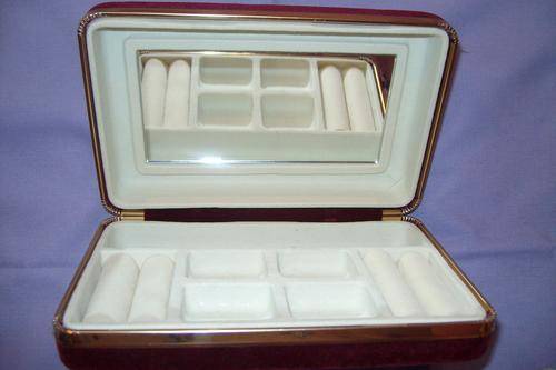 ROSE JEWELLERY BOX