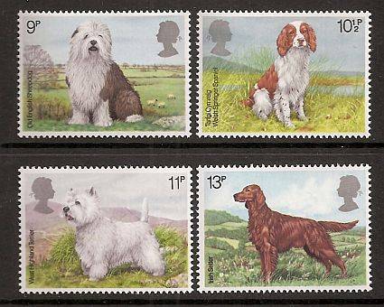 1979 : SET OF 4 : DOGS : UMM
