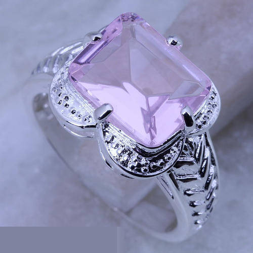 INCREDIBLE SILVER AND PINK TOPAZ RING SIZE 8