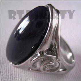 RAVISHING RENAISSANCE **ROYAL PURPLE** RING
