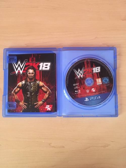 PS4 7 Games with white PS4 bluetooth headset