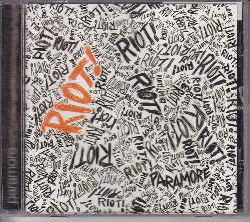 PARAMORE - RIOT