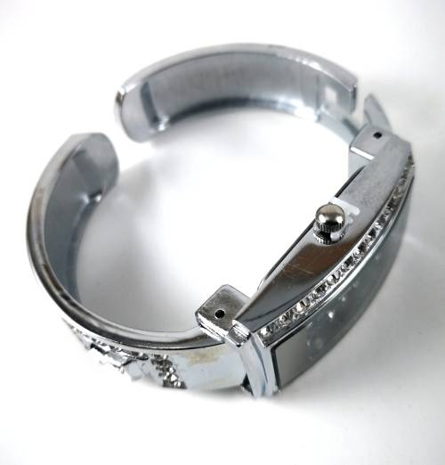Stunning Bangle watch with Rhinestone