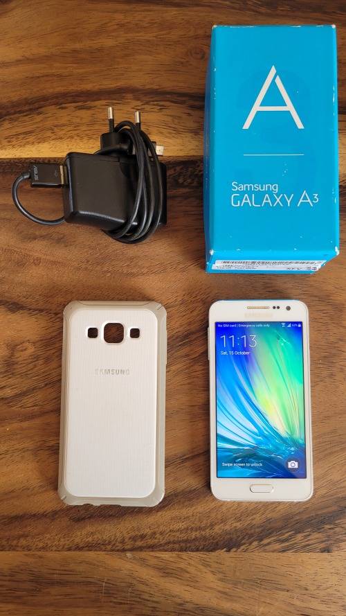 Samsung Galaxy A70 + FREE Samsung Galaxy A3
