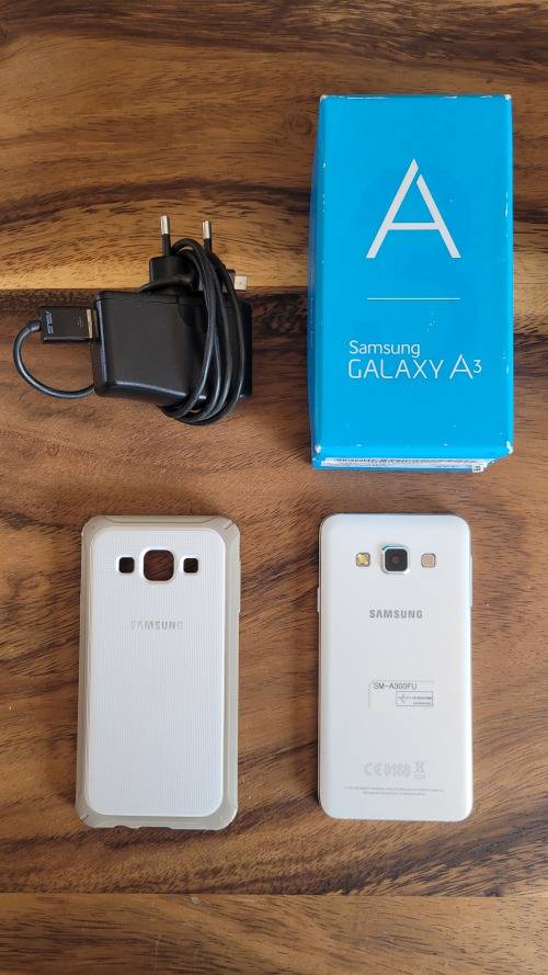 Samsung Galaxy A70 + FREE Samsung Galaxy A3
