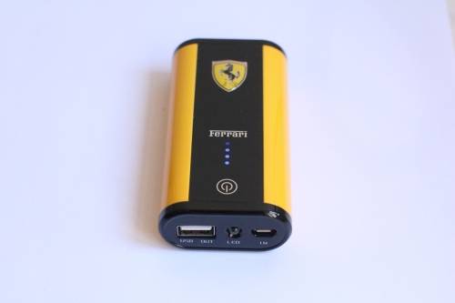 Ferrari (Samsung) Power bank True 5600mah - Excellent Christmas gift